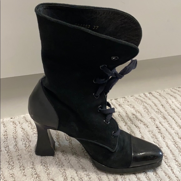 CHANEL Booties - Picture 2 of 4